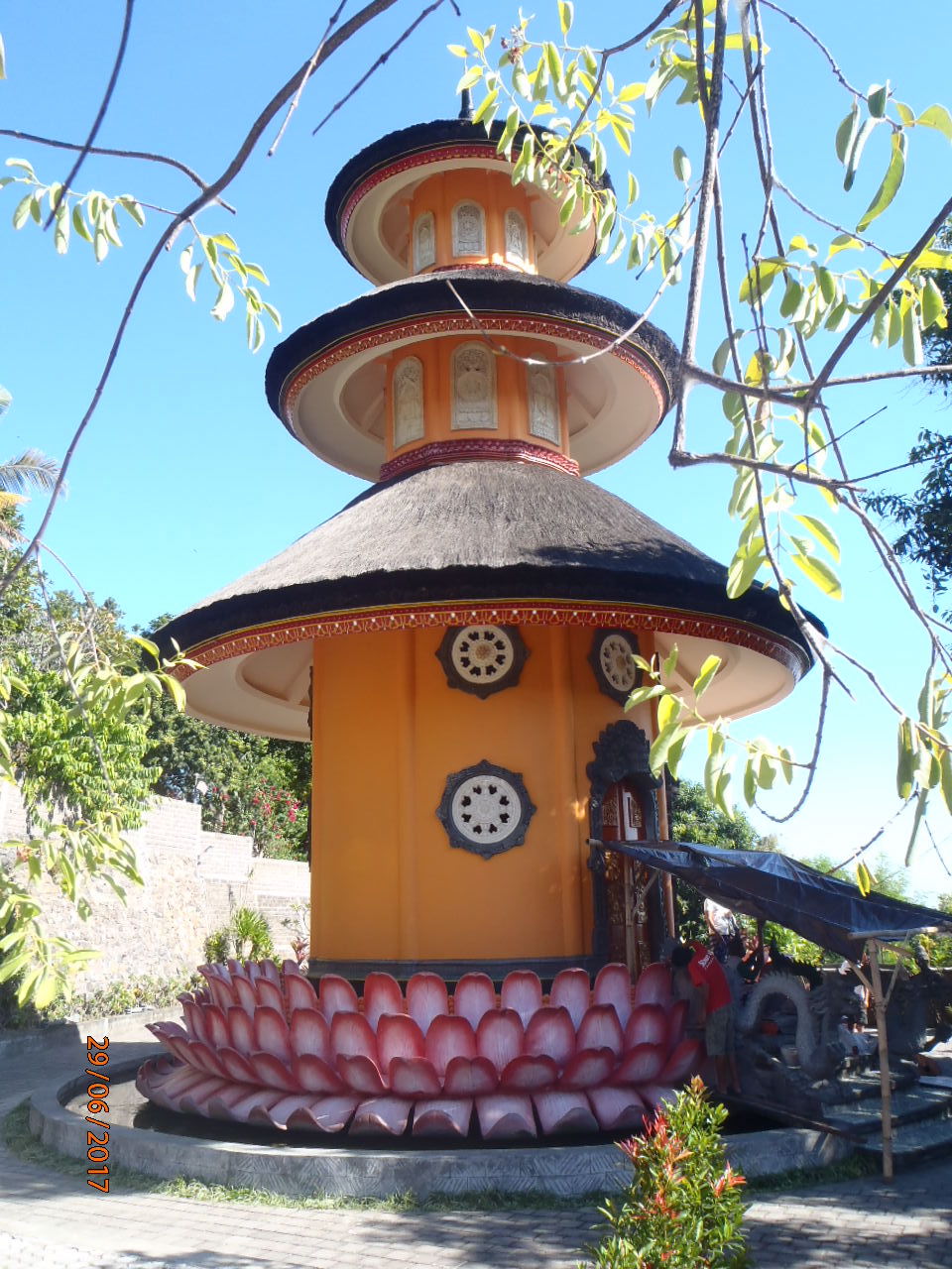Banjar Buddhist Temple pagoda